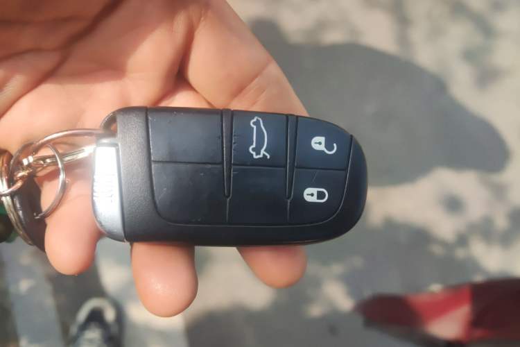 Used Fiat Viaggio 2015 1.4T Automatic Jingxiang Edition
