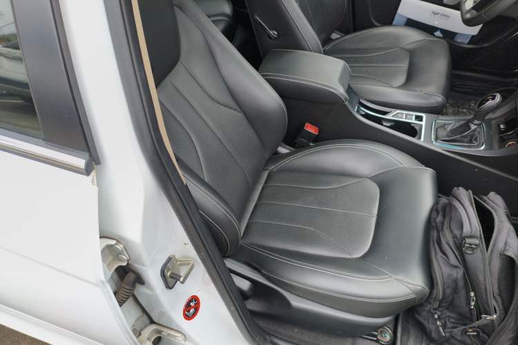 Used Geely Auto Emgrand 2017 Sedan Million Edition 1.5L CVT Upward Connectivity Version