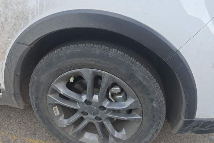 Used Geely Auto Vision X3 2020 1.5L CVT Luxury Model
