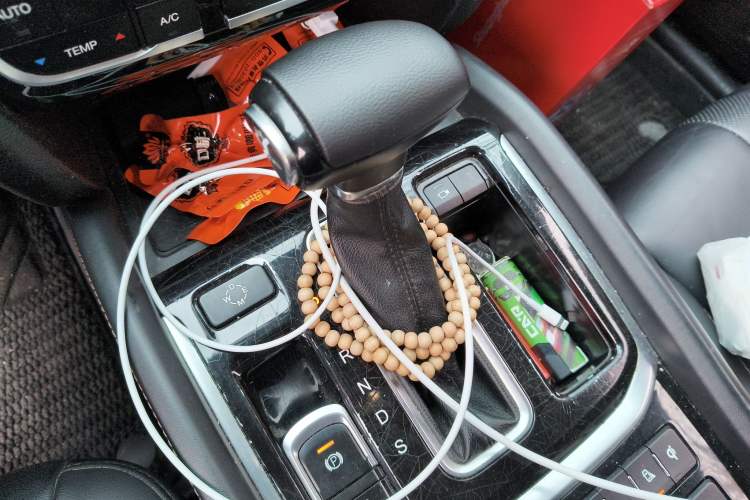 Used GAC Trumpchi GS8 2017 320T Two-Wheel Drive Luxury Smart Connectivity Version (7 Seats)