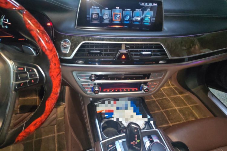 Used BMW 7 Series 2016 740Li Luxury Edition Audio And AC Panel