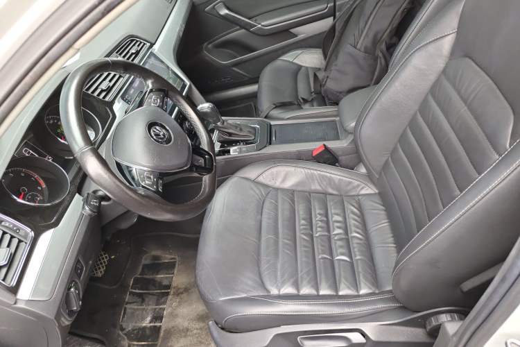 Used Volkswagen Lamando 2017 280TSI DSG Comfort Edition
