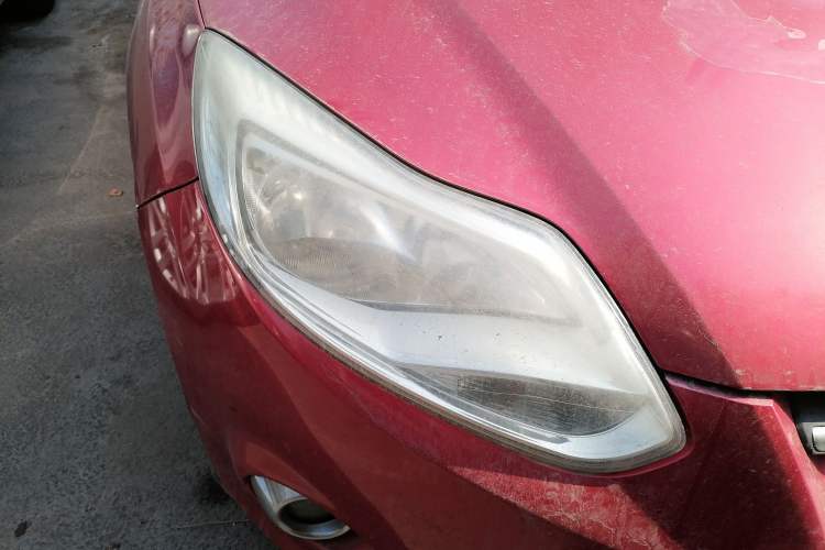 Used Ford Focus 2012 Sedan 1.6L Automatic Fashion Edition