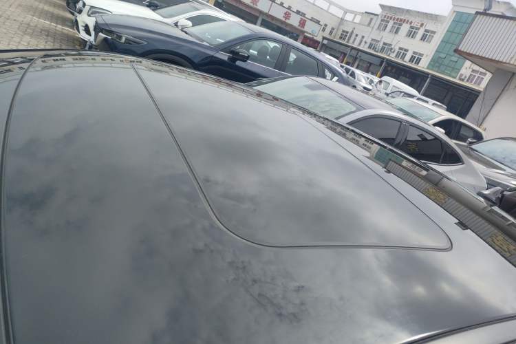 Used Hyundai Elantra 2021 240TGDi DCT TOP Flagship Edition
