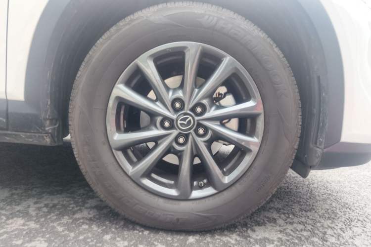 Used Mazda CX-4 2021 2.0L Automatic Two-Wheel Drive Blue Sky Dynamic Edition Right Front Wheel Hub