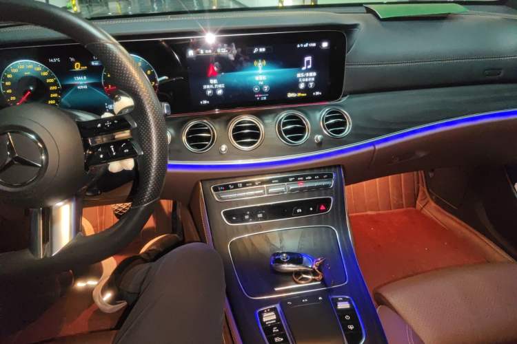 Used Mercedes-Benz E-Class 2022 Second Facelift E 300 L Sport Luxury Edition
