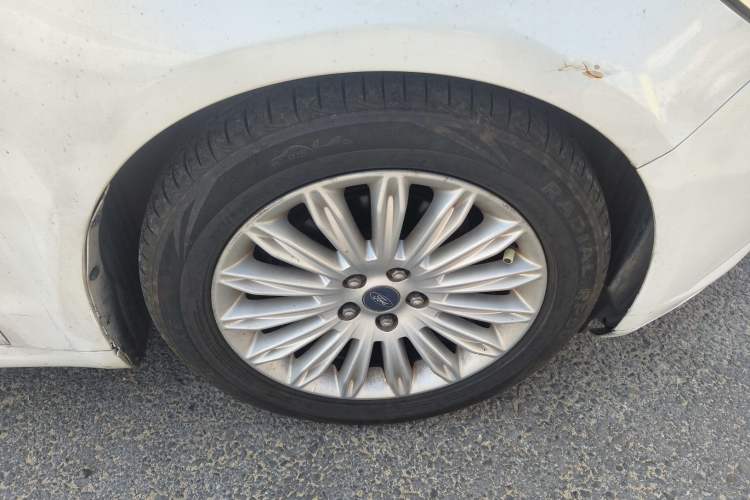 Used Ford Mondeo 2013 2.0L GTDi 200 Luxury Model