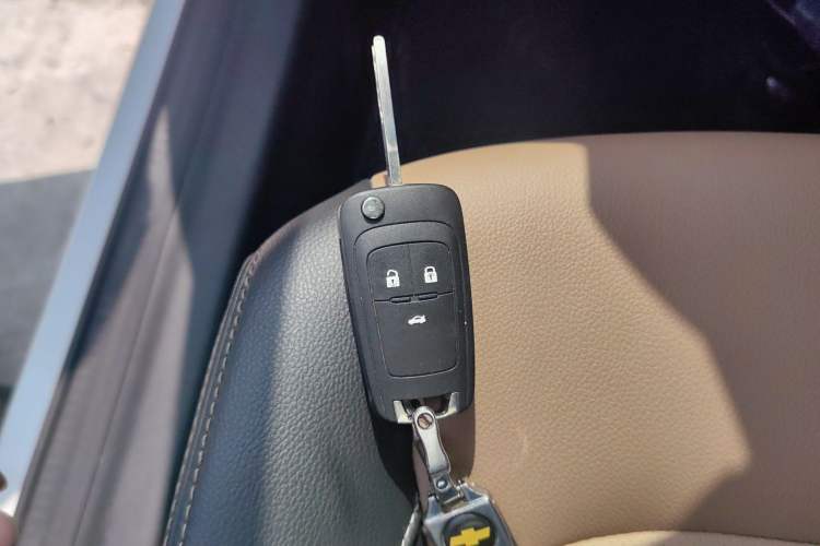 Used Chevrolet Monza 2020 320 Automatic Enjoyment Edition Vehicle Key