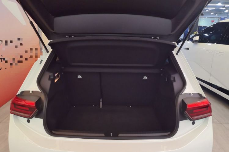 Used Volkswagen ID.3 2025 Smart Edition Ultra-Intelligent Oxygen Version Trunk