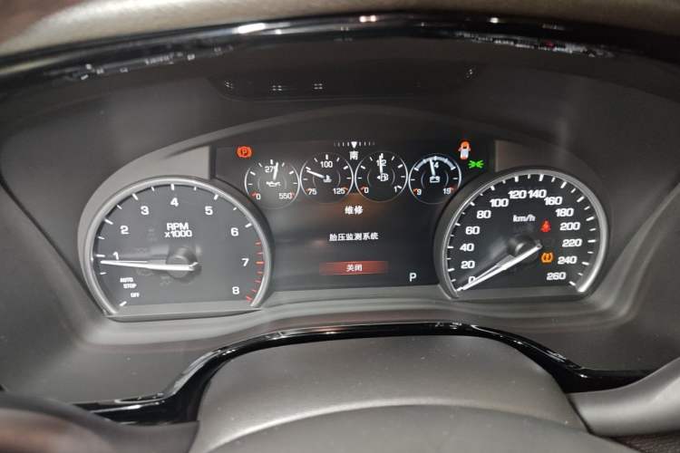 Used Cadillac XT5 2018 25T Luxury Model
