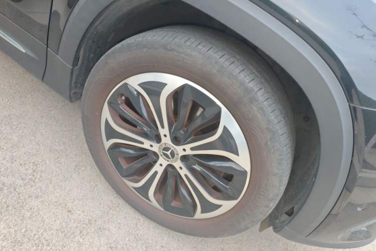 Used Mercedes-Benz GLB 2022 GLB 220 Fashion Model Right Front Wheel Hub