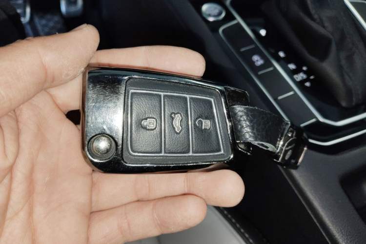 Used Volkswagen Magotan 2025 Revised Version Zhongxiang Edition 280TSI DSG Luxury Trim
