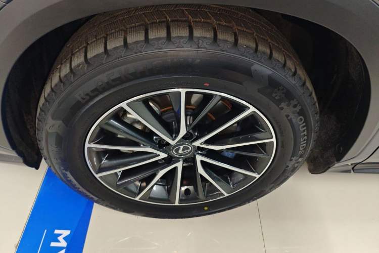 Used Lexus NX 2023 260 Front-Wheel Drive ChuanYou Special Edition
