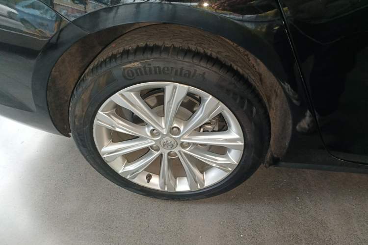 Used Buick Regal 2024 28T Luxury Edition Exterior 5