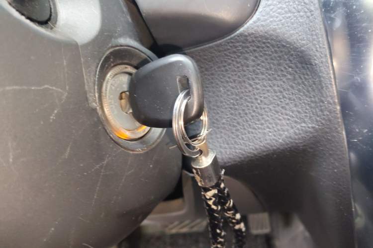 Used Suzuki SX4 2012 1.6L Automatic Ruiqi Model Vehicle Key