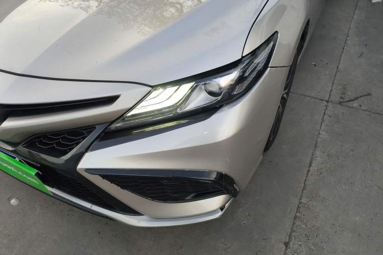Used Toyota Camry 2021 2.0S FENGSHANG Edition
