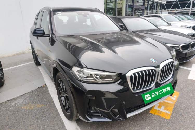 Used BMW X3 2023 xDrive25i M Sport Package Front Right 45 Deg