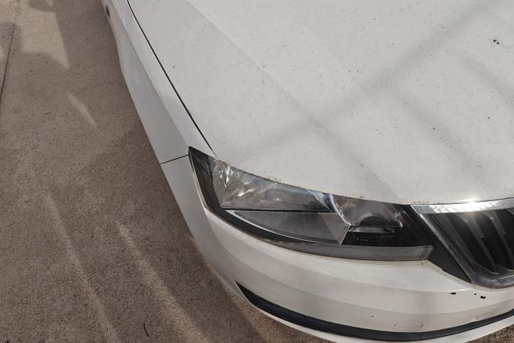 Used Skoda Rapid Spaceback 2016 Revised Version 1.6L Automatic Front-Drive Edition
