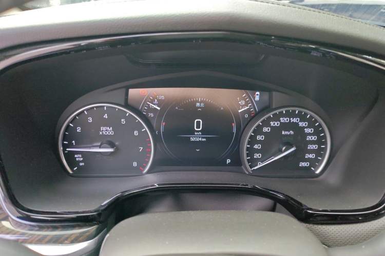 Used Cadillac XT5 2018 25T Luxury Model Instrument Cluster