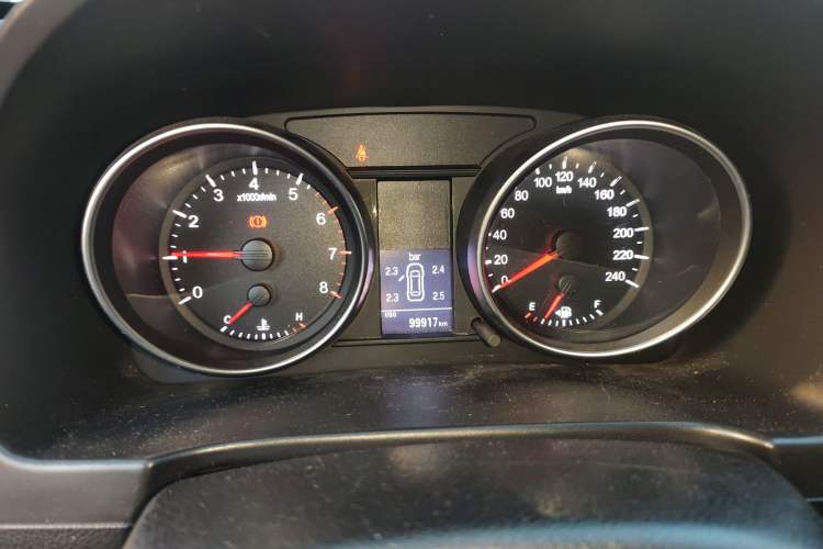 Used Haval H6 2016 Upgraded Model 1.5T Manual Two-Wheel Drive Elite Version