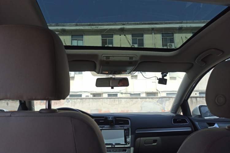 Used Volkswagen Golf 2014 1.6L Automatic Comfort Model