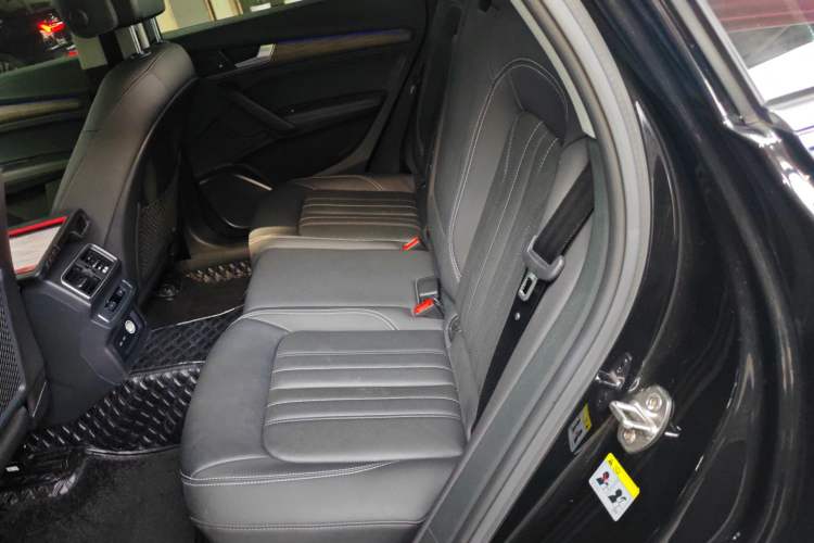 Used Audi Q5L 2022 Updated Version 40T Luxury Elegant Edition
