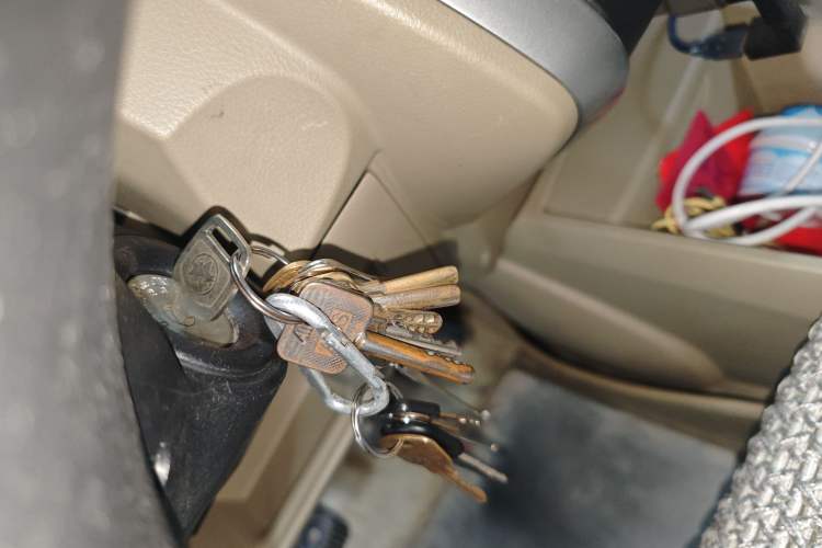 Used Venucia R50 2012 1.6L Manual Comfort Edition Vehicle Key