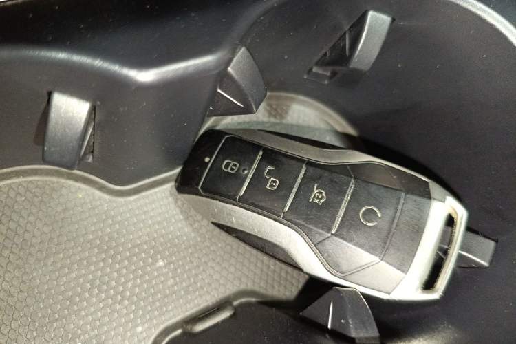 Used BYD Han 2020 DM Four-Wheel Drive Performance Edition Prestige Model Vehicle Key