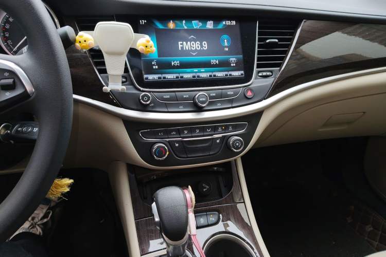 Used Buick Verano 2019 Sedan 15S Automatic Leading Model
