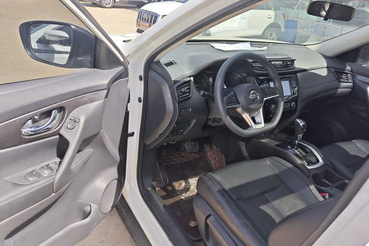 Used Nissan X-Trail 2017 2.0L CVT Comfort Edition 2WD