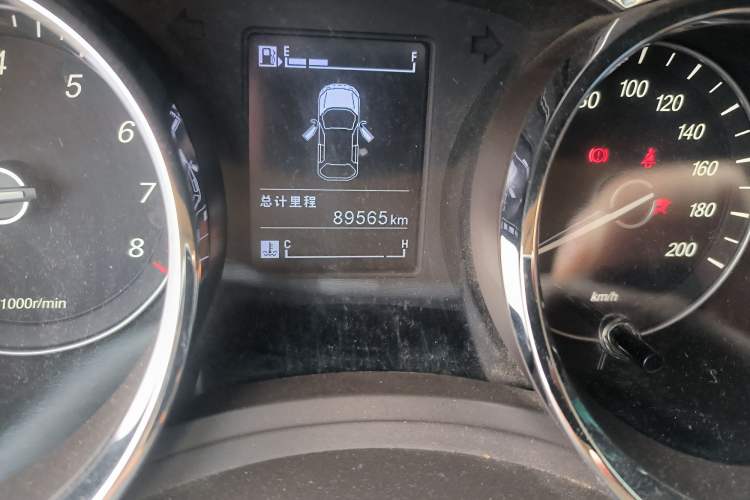 Used Baojun 730 2016 1.8L iAMT Luxury Model 7 Seats
