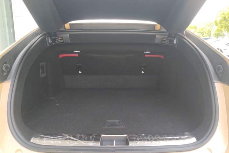 Used Avatr 12 2025 Ultra Extended-Range Edition
