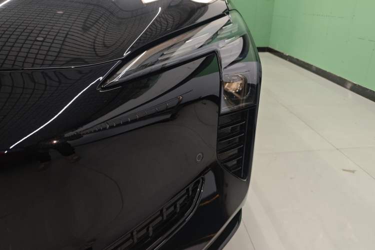 Used Hongqi EH7 2025 600 Smart Selection Edition
