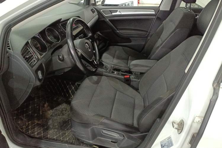 Used Volkswagen Golf 2020 Zhiai Edition 280TSI DSG Comfort Model Left Front Seat