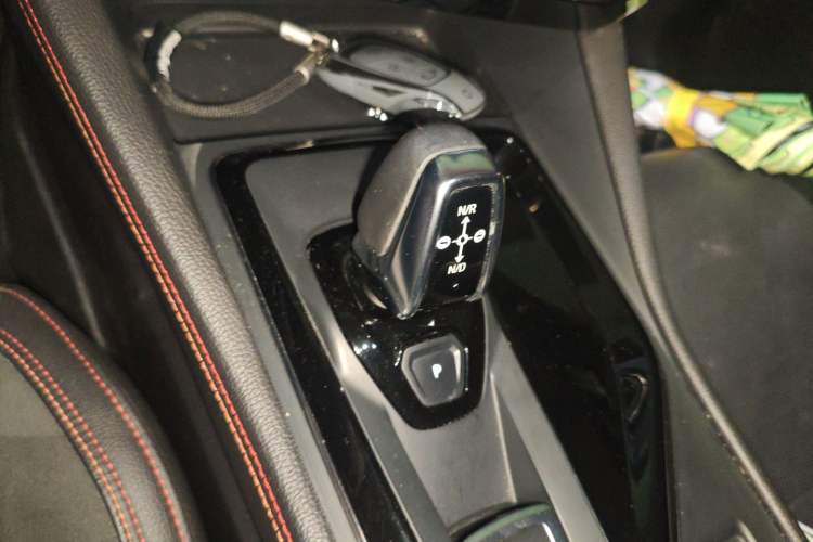 Used Lynk & Co 02 2019 High-Energy Edition 2.0T Automatic Two-Wheel Drive Rugged Version China VI Standard
