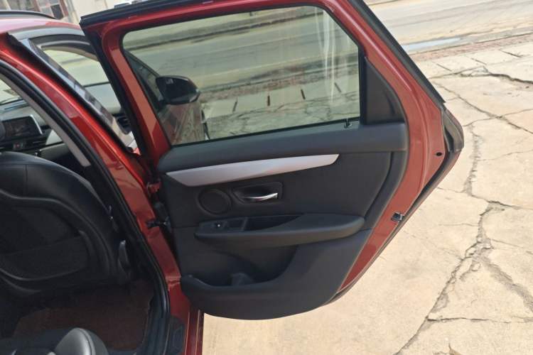 Used BMW 2 Series Active Tourer (Import) 2015 218i Leading Model
