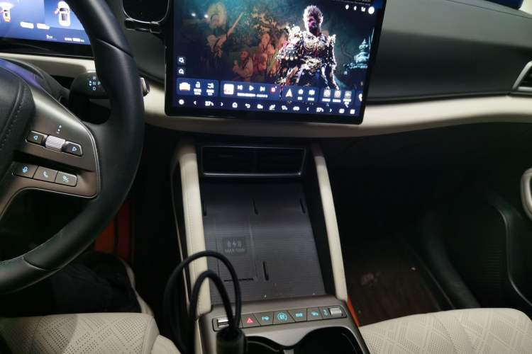 Used BYD Yuan UP 2025 Intelligent Driving Version 401 km Leading Edition