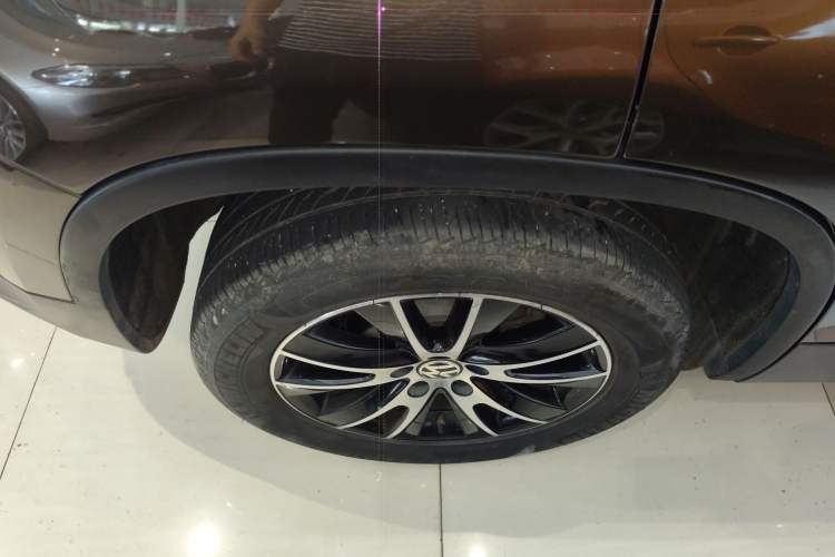 Used Volkswagen Tiguan 2015 2.0 TSI Automatic All-Wheel Drive Luxury Edition