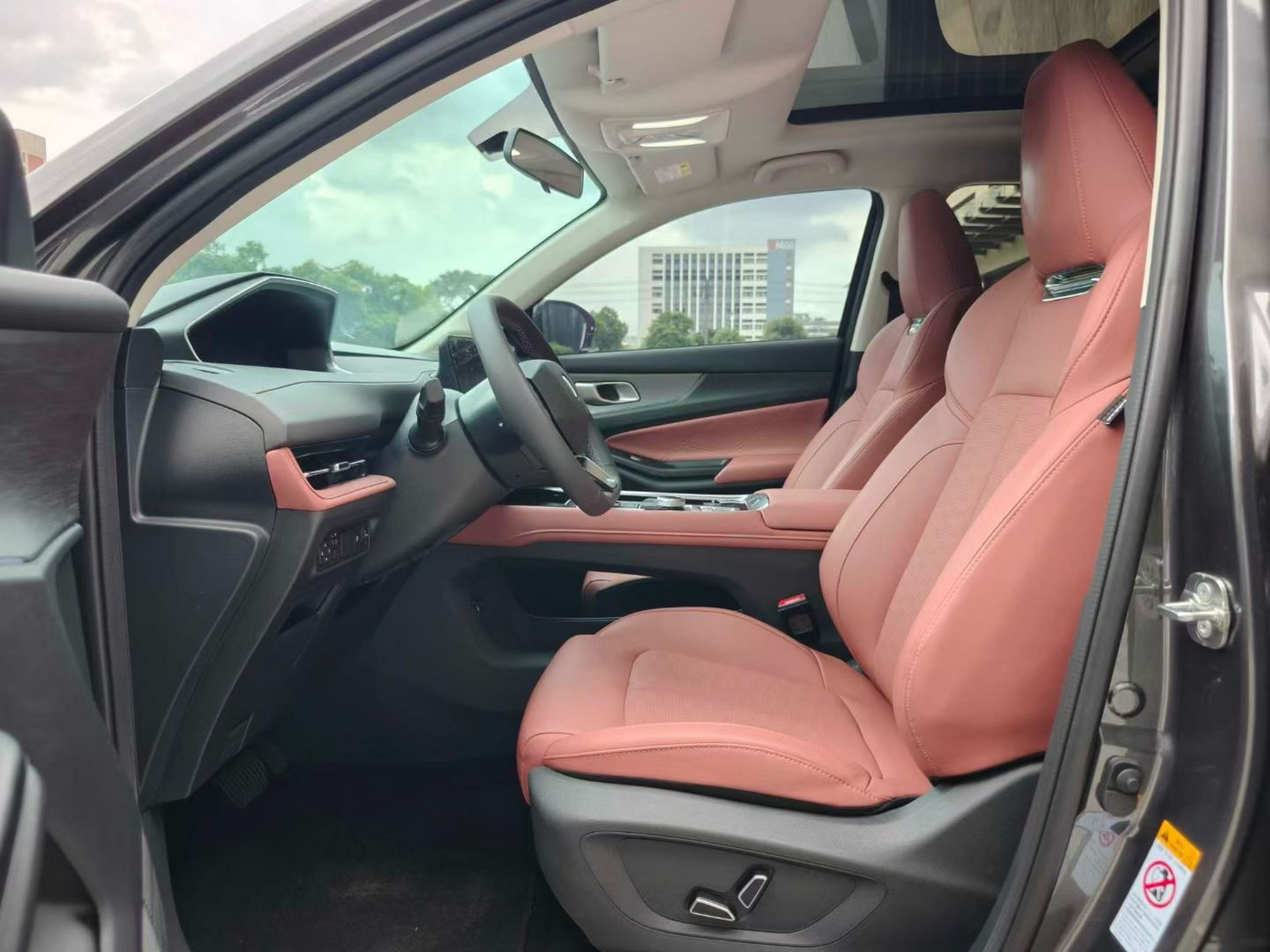 Vordere Reihe im Auto