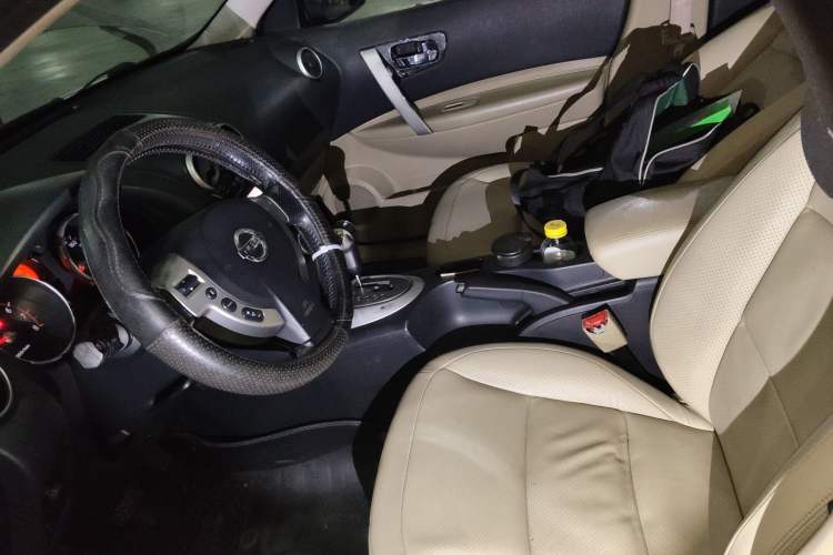 Used Nissan Qashqai 2010 20X LE CVT 2WD
