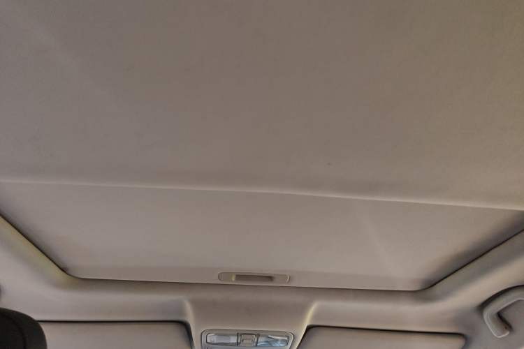 Used CHANGAN CS75 2014 2.0L Manual Leading Version China IV Standard