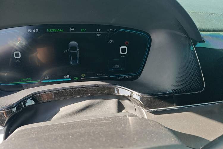 Used BYD Tang New Energy 2021 DM-i 112KM Prestige Model Odometer Close Up