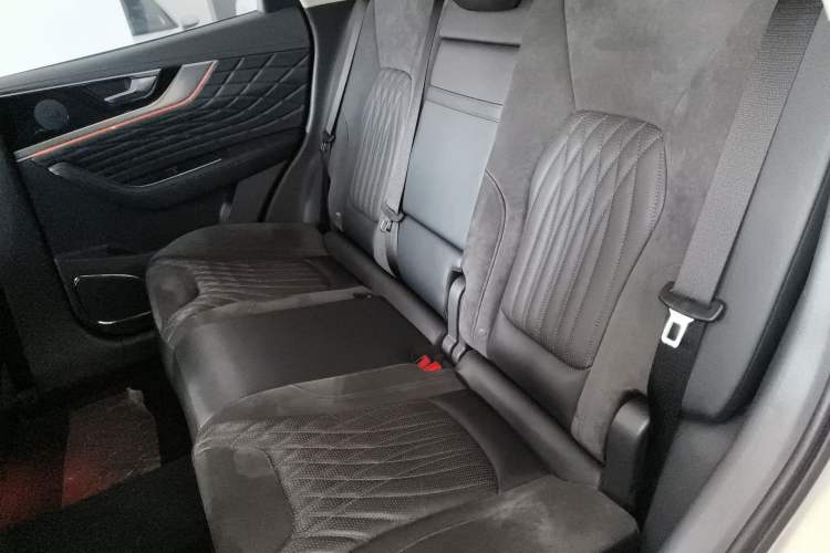 Used Hongqi HS5 2022 2.0T Smart Connect Flagship Enjoyment Purchase Edition
