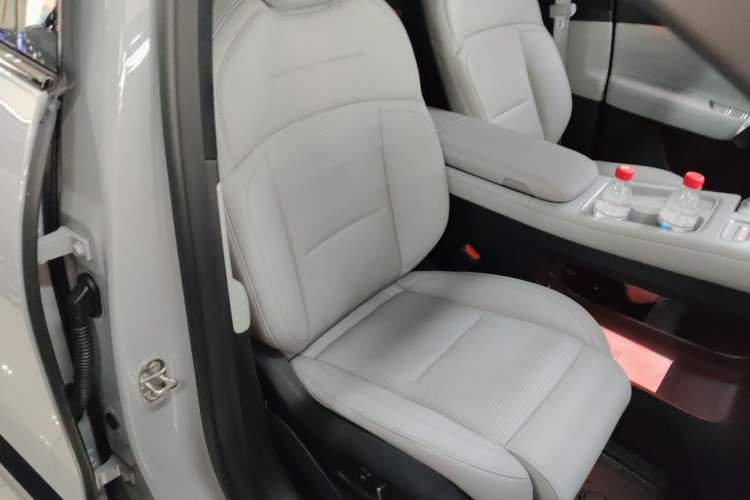 Used Nio ES6 2024 75 kWh
