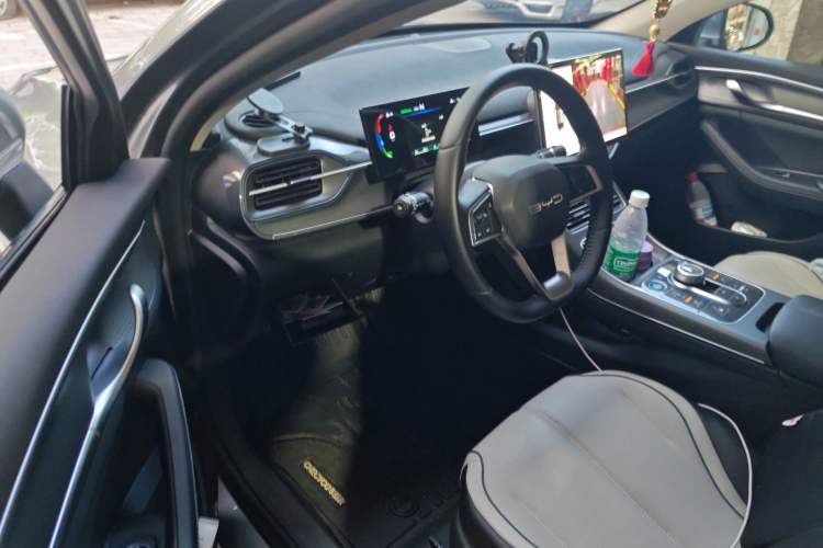 Used BYD Destroyer 05 2024 HONOR Edition DM-i 55KM Luxury Model
