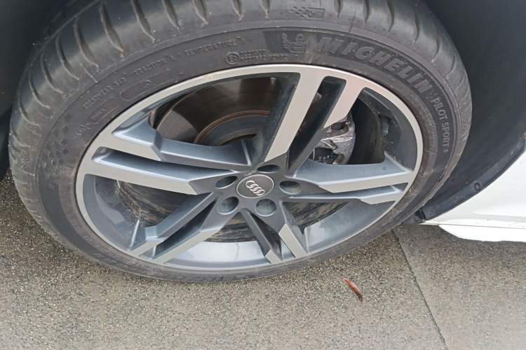 Used Audi A4L 2020 40 TFSI Luxury Dynamic Model Exterior 4