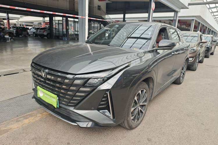 Used CHANGAN UNI-Z New Energy 2024 Blue Whale Smart Electric iDD 125km Beyond Edition