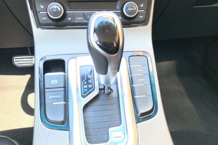 Used Geely Auto Emgrand GS 2016 Sport Edition 1.3T Automatic ZhenShang Model