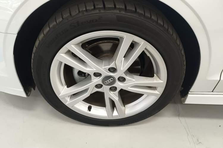 Used Audi A3 2020 Limousine 35 TFSI Fashion Edition China VI Emission Standard
