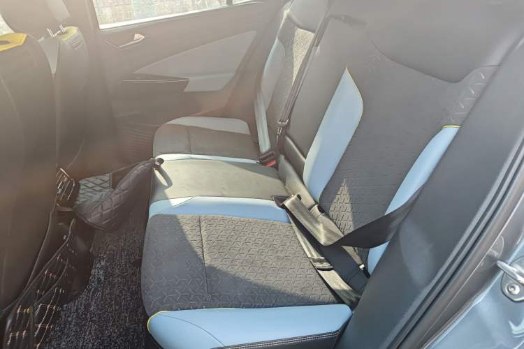 Used Volkswagen ID.4 X 2021 Pro Smart Long-Range Edition Left Rear Seat